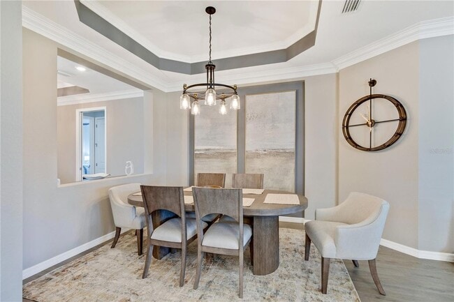 Building Photo - 12584 Wellen Golf St