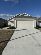 Building Photo - 1225 Charlotte Wy