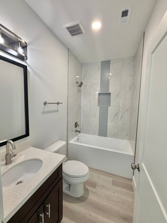 Building Photo - 3535 Alderfer St