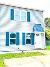 Building Photo - 2126 Kimball Cir
