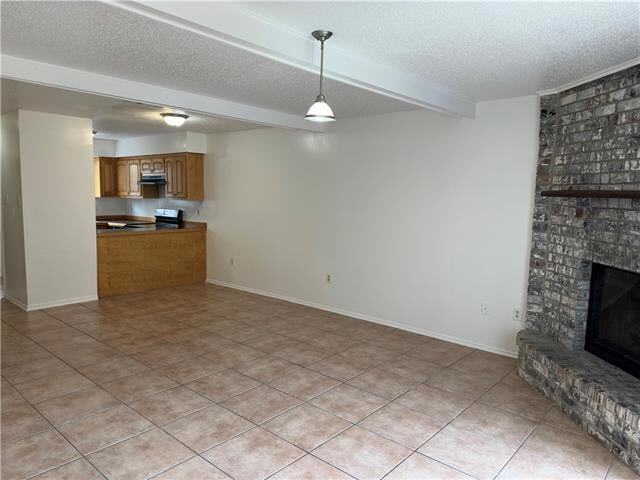 Building Photo - 59 Carriage Ln
