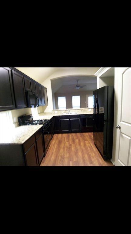 Building Photo - 127 Brookside Dr