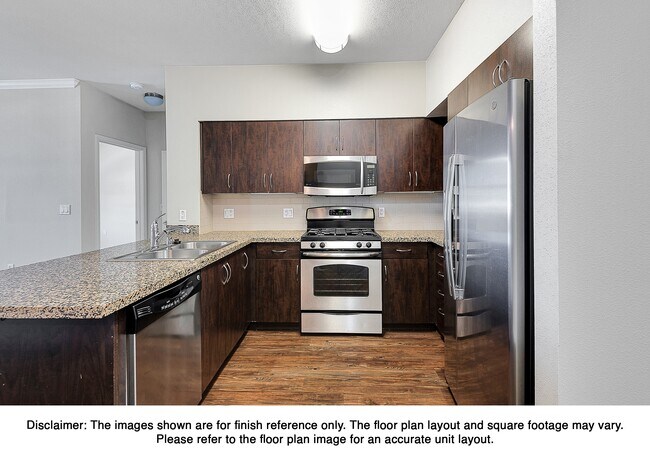 Interior Photo - Elara (formerly Oceano at Warner Center)