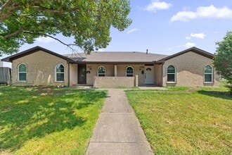 Building Photo - 1910 N Floyd Rd