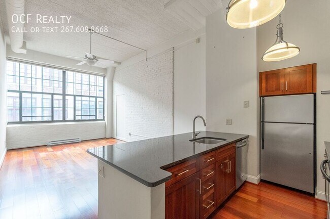 Foto del edificio - 2429 Locust St