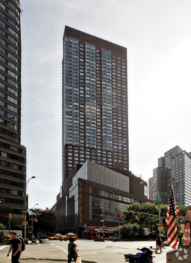 Foto del edificio - 111 West 67th St