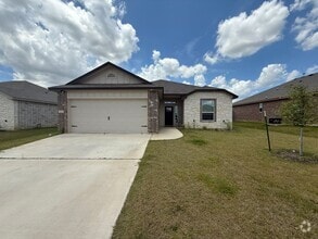 Building Photo - 3104 Hedwig St