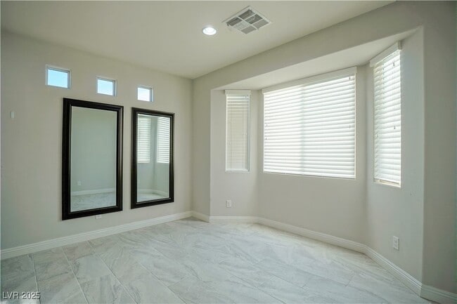 Foto del edificio - 799 Flowing Meadow Dr