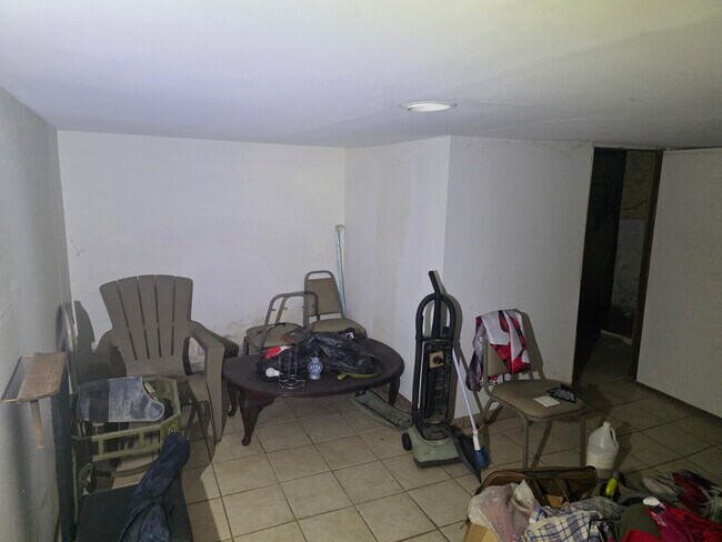 Foto del edificio - 4784 Highland Ave