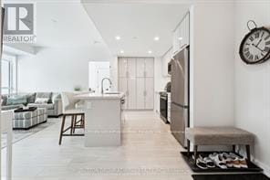 Building Photo - 415 Sea Ray Ave