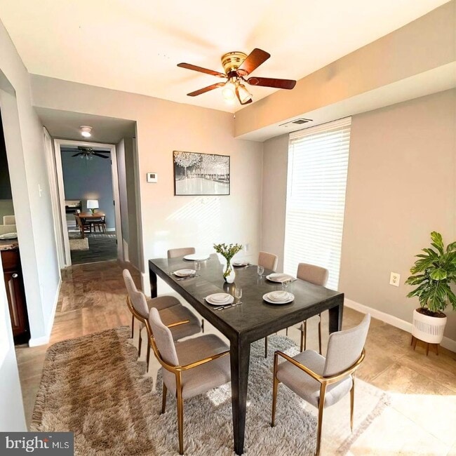 Building Photo - 5200 Newton St