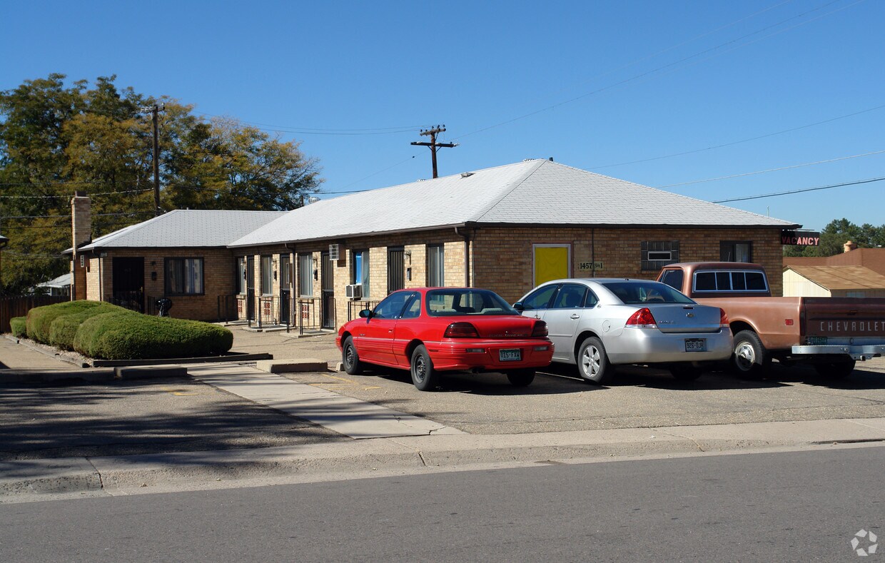 Foto principal - 1457 Kenton St