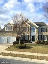 Building Photo - 9900 Snowy Hill Terrace