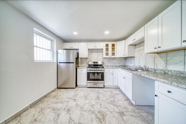 Foto del edificio - 1035 E 161st St