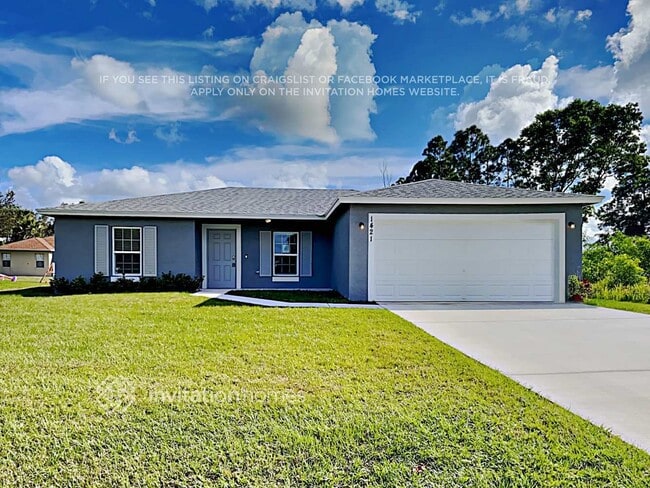 Building Photo - 1421 SW Hibiscus St
