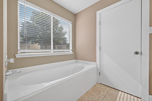 Foto del edificio - 15859 E Park Ct