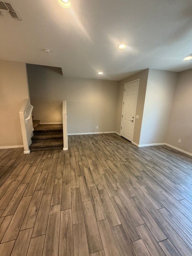 Foto del edificio - Beautiful newer townhome in the heart of Tempe