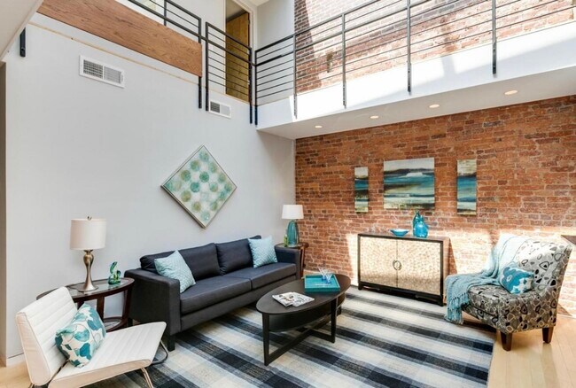 Foto del edificio - 1207 Lamont St NW