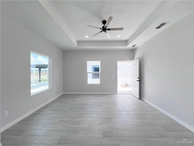 Building Photo - 10 Retama Ln