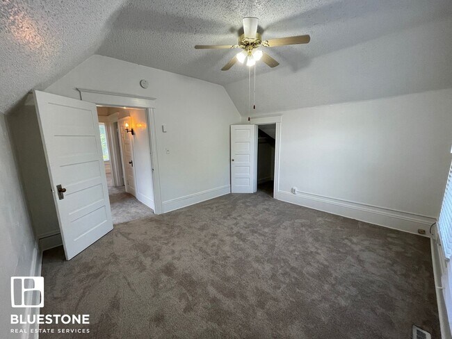 Photo - 1204 NE Dekum Street House