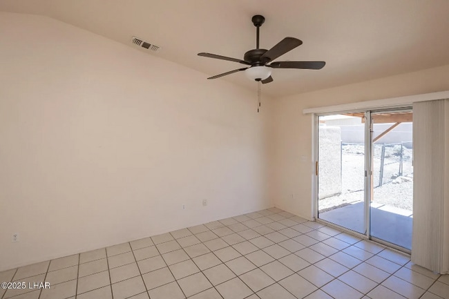 Building Photo - 3188 Desert Dr