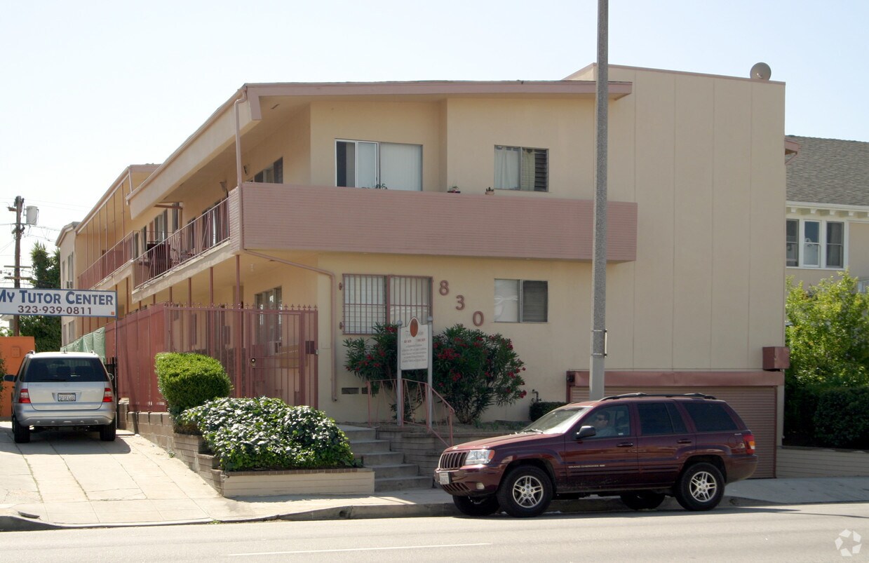 Primary Photo - 830 Crenshaw Blvd