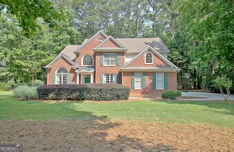 Building Photo - 185 Newfield Dr