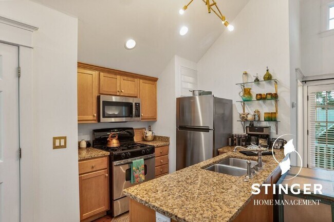 Building Photo - 30 Harford