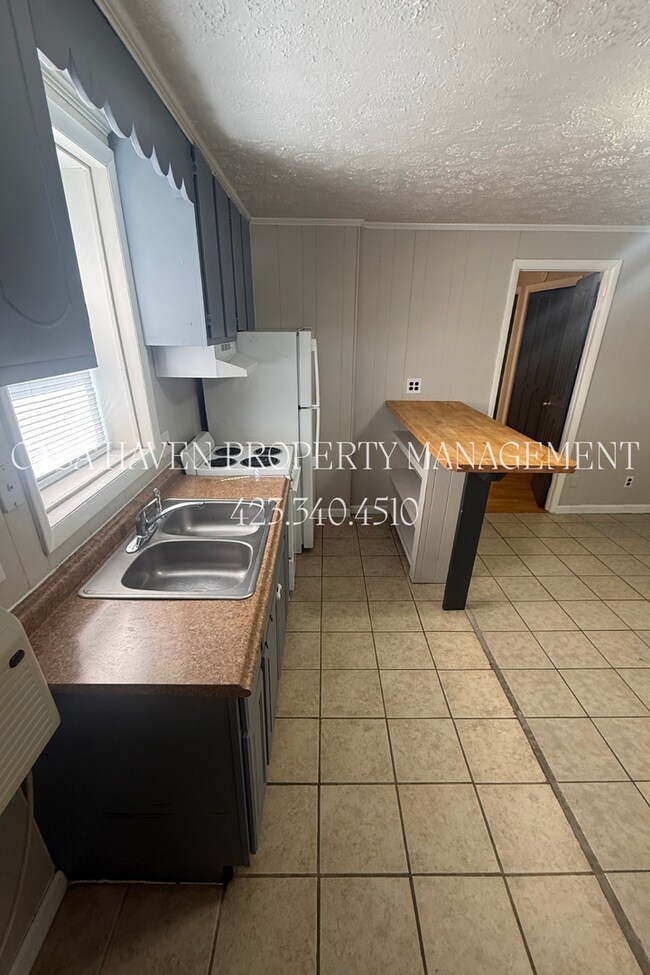 Foto del edificio - Modern 1 Bed 1 Bath - Pet Friendly!