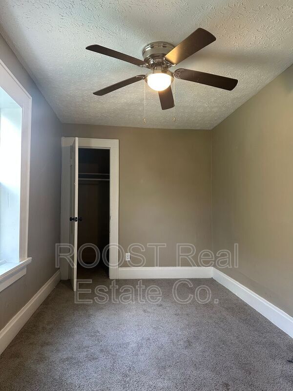 Foto del edificio - 155-1-361-362 S Harris Ave