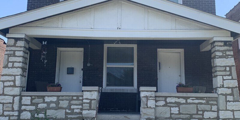 Primary Photo - WINNEBAGO DUPLEX