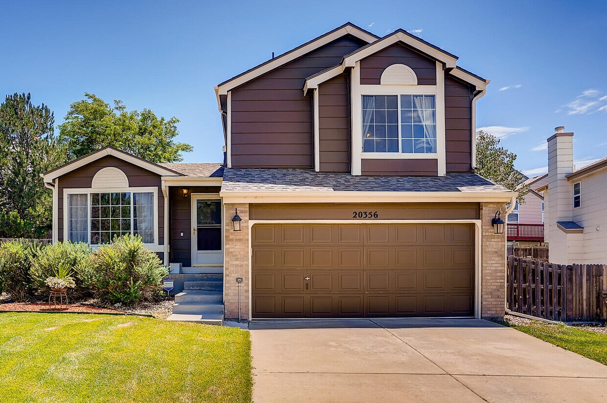 Foto principal - 20356 E Berry Pl