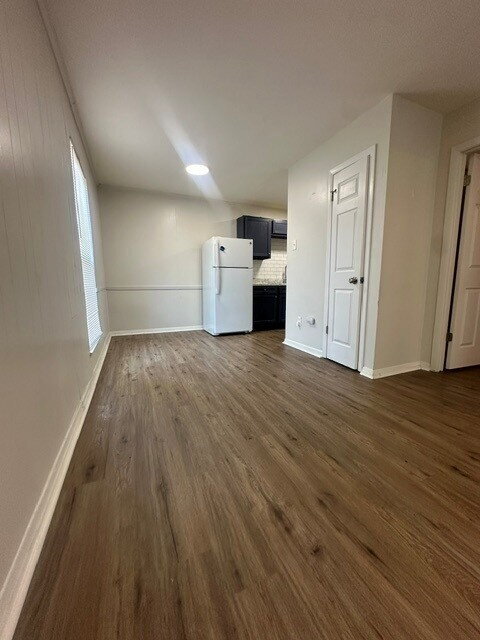 Foto del edificio - 1058 Poplar Ave