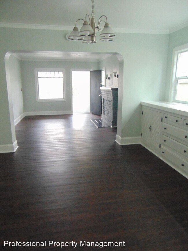 Foto del edificio - 2 br, 1 bath House - 2550 Clinton Avenue