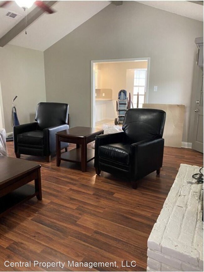 Building Photo - 4 br, 2.5 bath House - 13322 Dorset