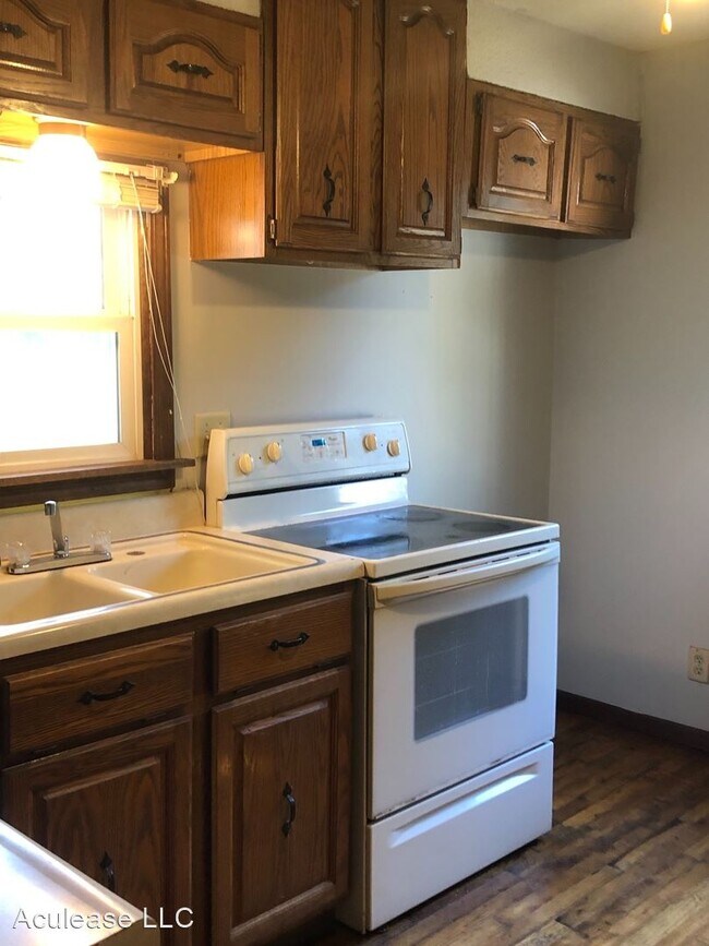 Building Photo - 2 br, 2 bath House - 609 Blaine