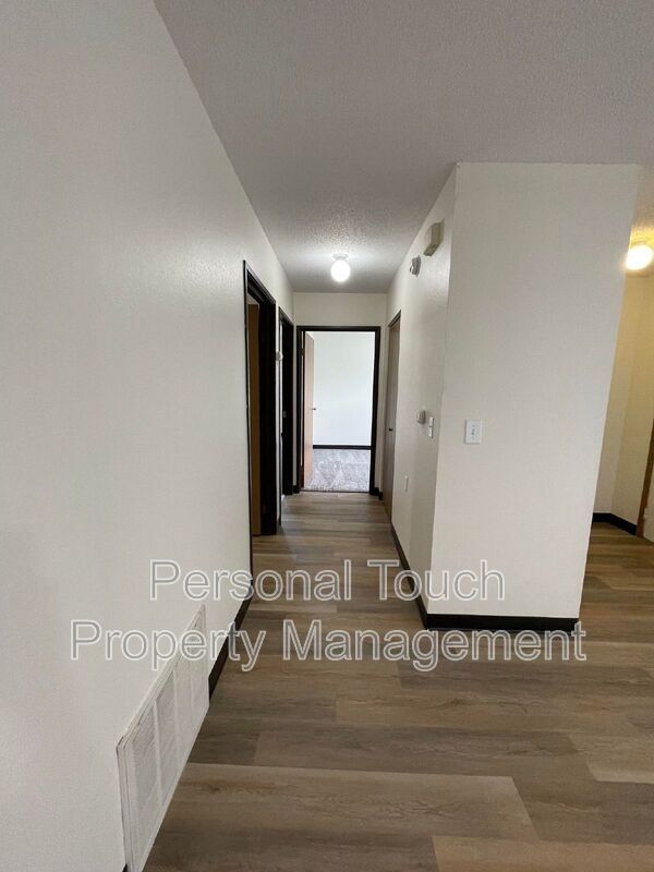 Building Photo - 435 22nd Street East