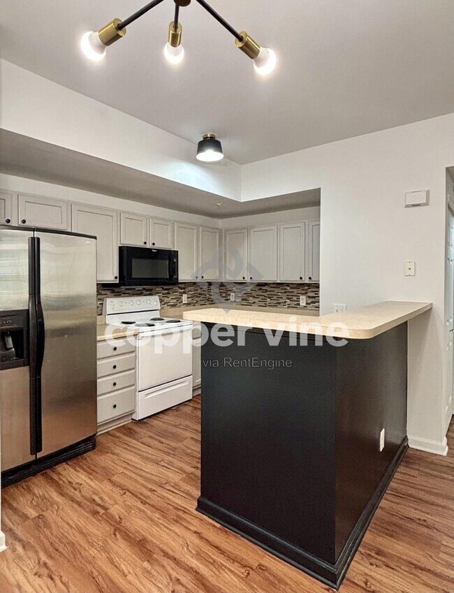 Foto del edificio - 14319 E Grand Dr