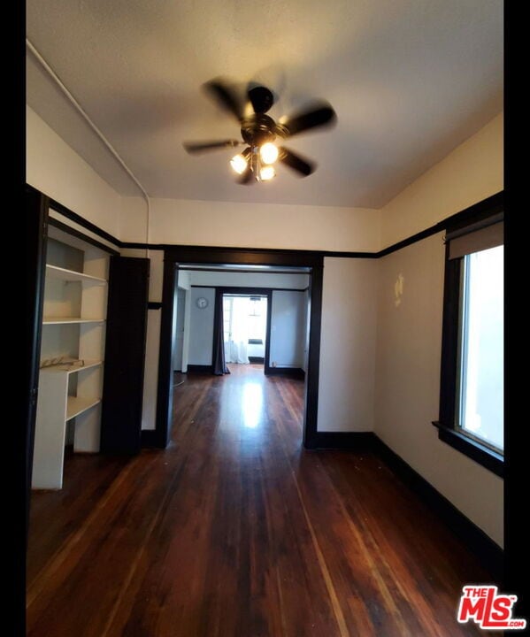 Foto del edificio - 30 Dudley Ave