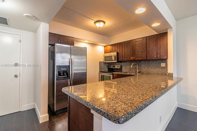 Building Photo - 500 Three Islands Boulevard