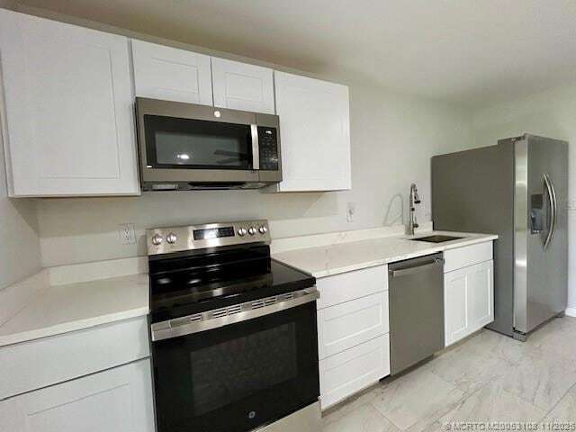 Foto del edificio - 813 E 13th St