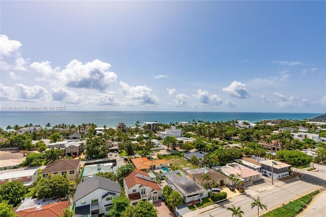 Foto del edificio - 2715 N Ocean Blvd