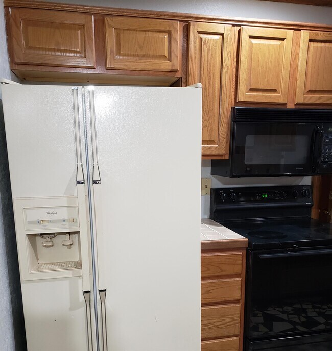 Foto del edificio - 213 S Fountain St