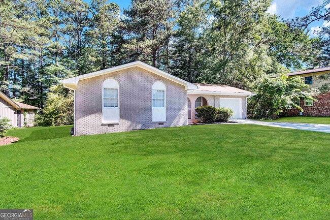 Building Photo - 6635 Hidden Brook Trail