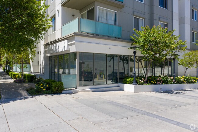 Foto del edificio - 825 Cordova St