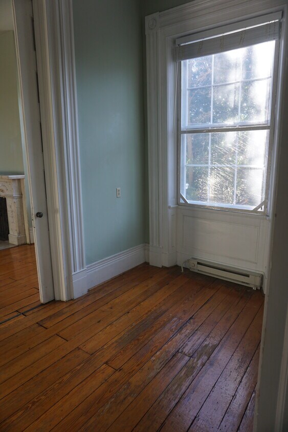 The Crows Nest Apartments in Berryville, VA