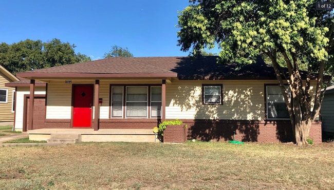 Building Photo - 3504 Jane Ln