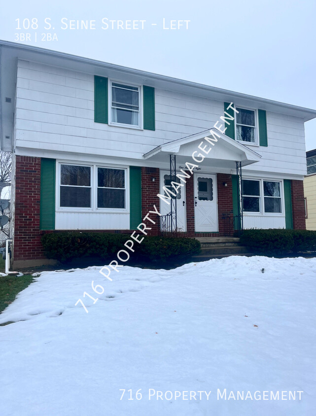 Foto principal - Cozy 3 BR, 1.5 Bath in Cheektowaga