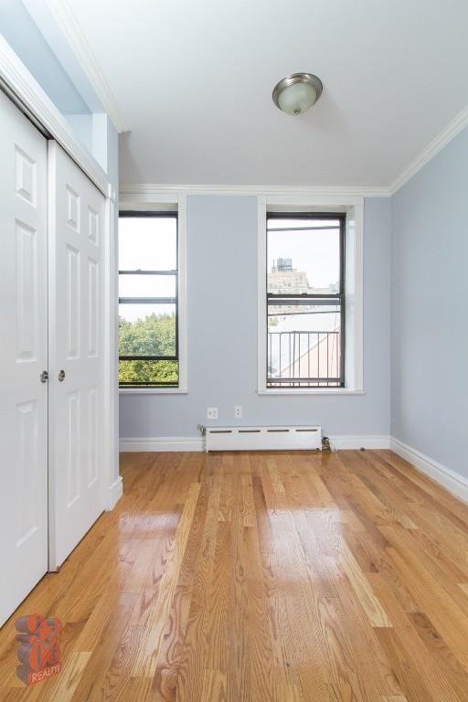 Foto del edificio - 246 Mott St