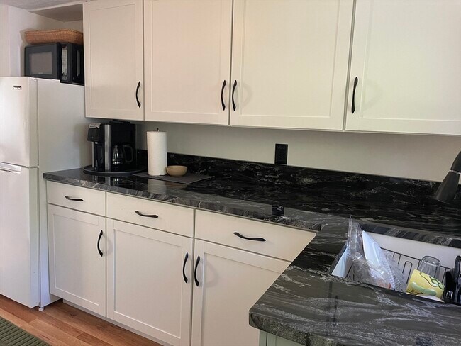 Foto del edificio - 87 Highland Shores Dr